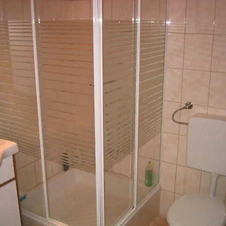 Andrea نوفي فينودولسكي